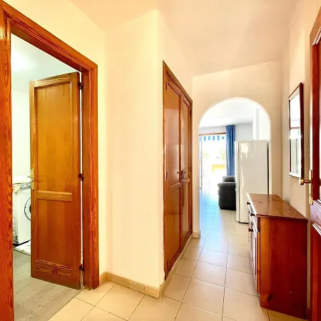 Appartamento Estudio Con Wifi Y Piscina, Proximas Restaurantes En Tenerife Sur