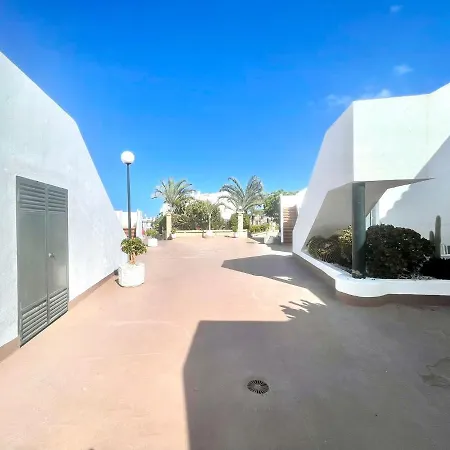 アパート Estudio Con Wifi Y Piscina, Proximas Restaurantes En Tenerife Sur *